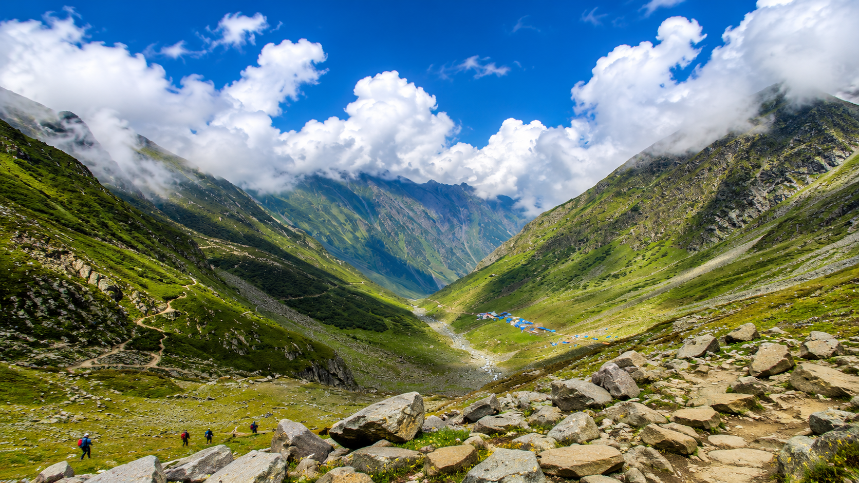 Hampta Pass & Chandratal Trek