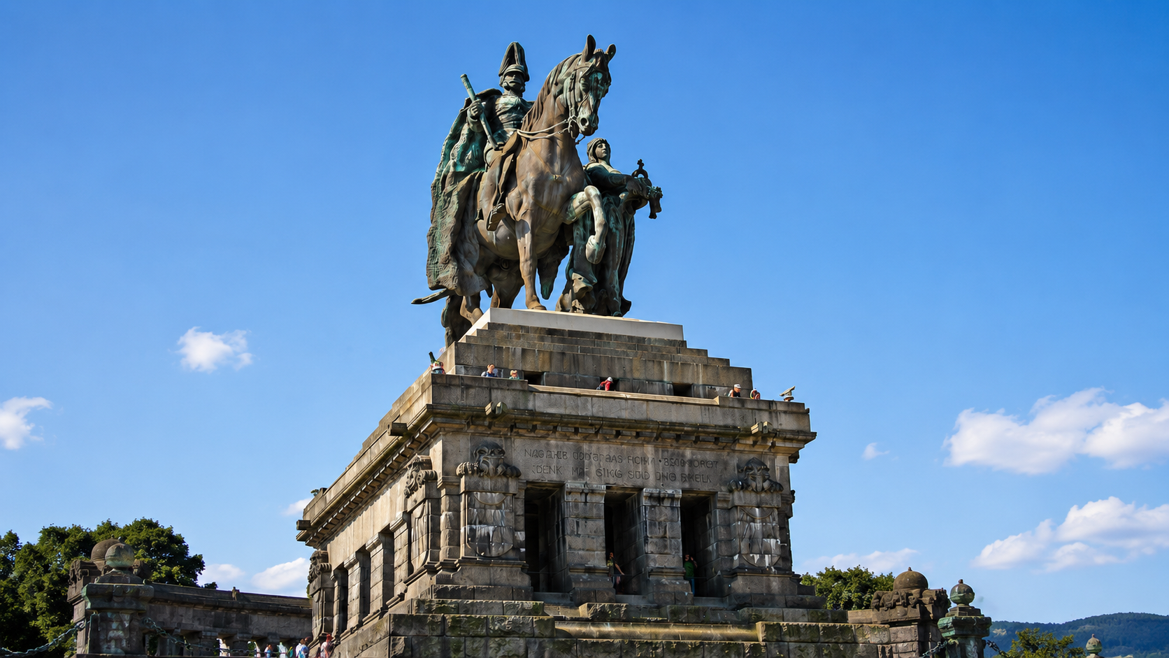 Rhine Explorer