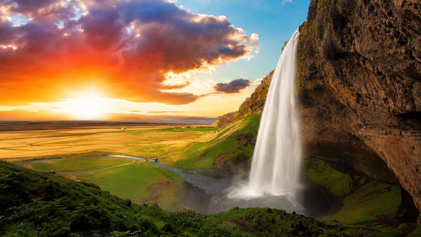 Golden Circle & South Coast Tour