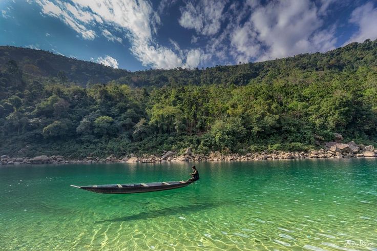 Dawki River Escape